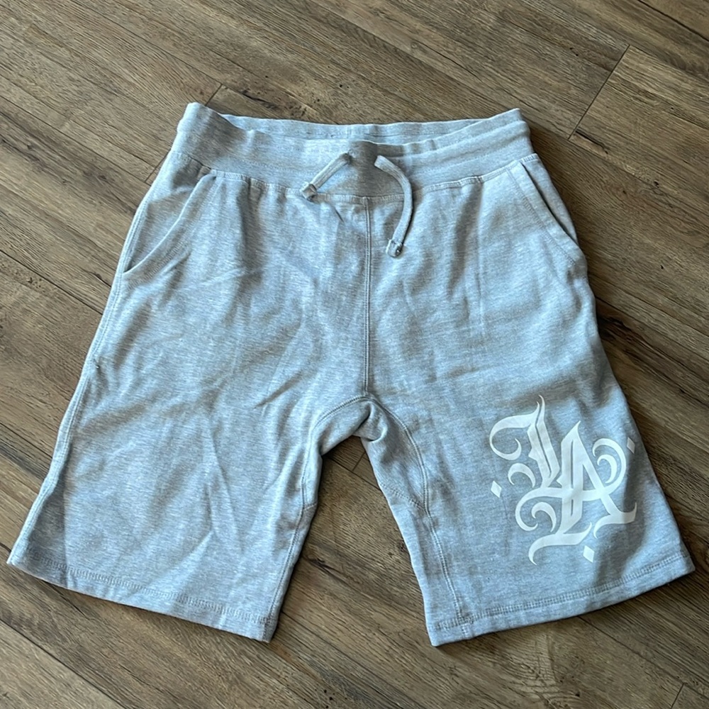MENS GRAY ACTIVE WEAR SHORTS